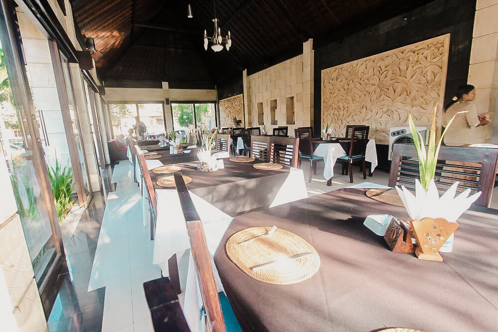 Vakantiehuis huren Bali Sanur luxe comfort centrum zwembaden airco kindvriendelijk