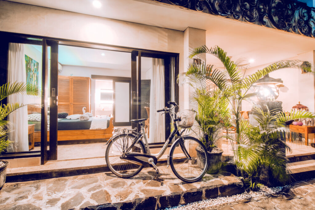 Vakantiehuis huren Bali Sanur luxe comfort centrum zwembaden airco kindvriendelijk