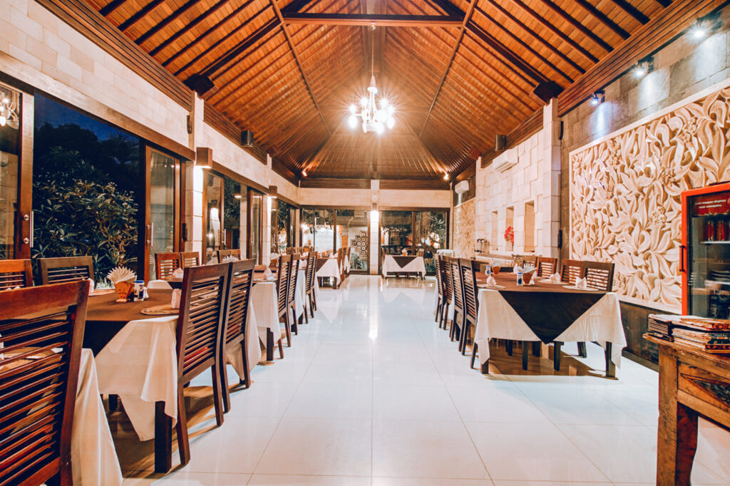 Vakantiewoning huren Bali Sanur luxe comfort centrum zwembaden airco kindvriendelijk