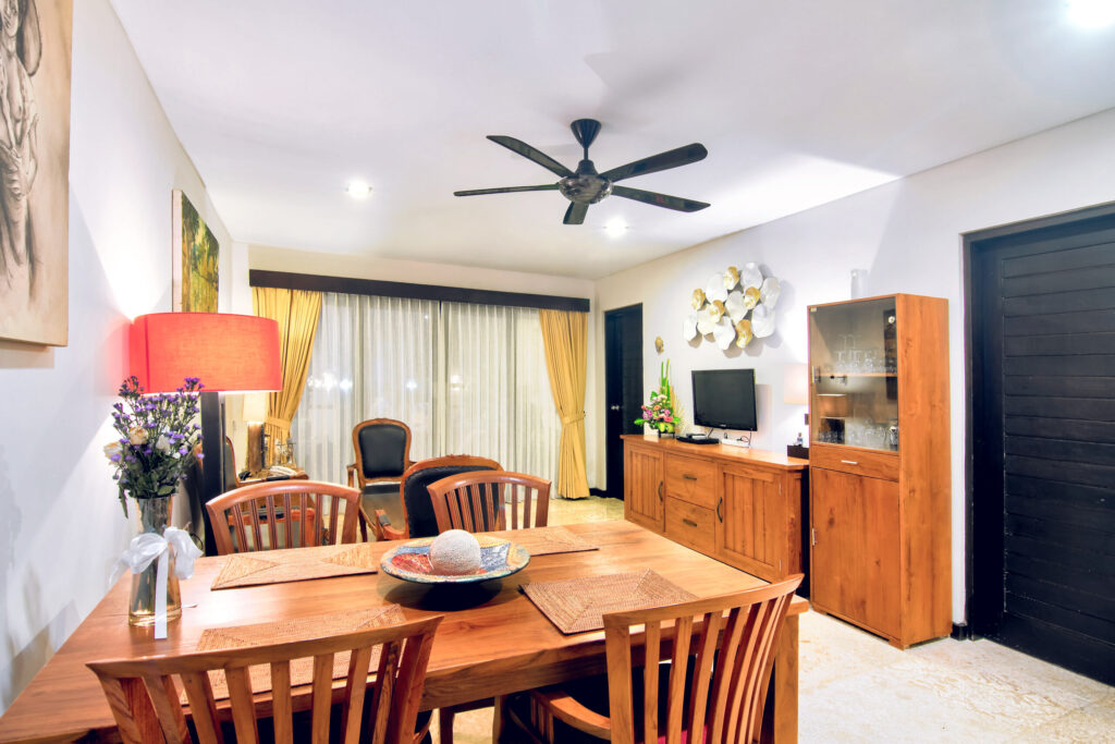 Vakantiehuis huren Bali Sanur luxe comfort centrum zwembaden airco kindvriendelijk